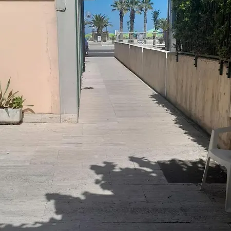 On The Beach Tortoreto Exterior photo